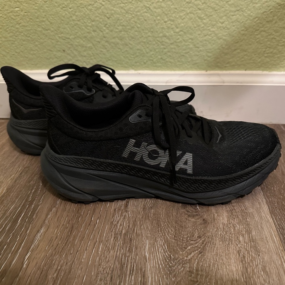 Hoka Challenger Air 7